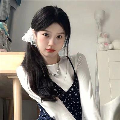 基尼与亚当斯